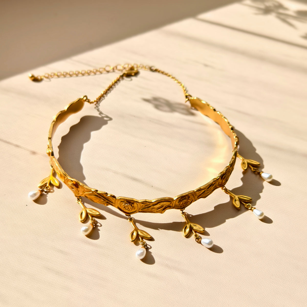 Spring Garden Vine Pearl-Drop Choker Necklace – 18K Gold-Plated Copper
