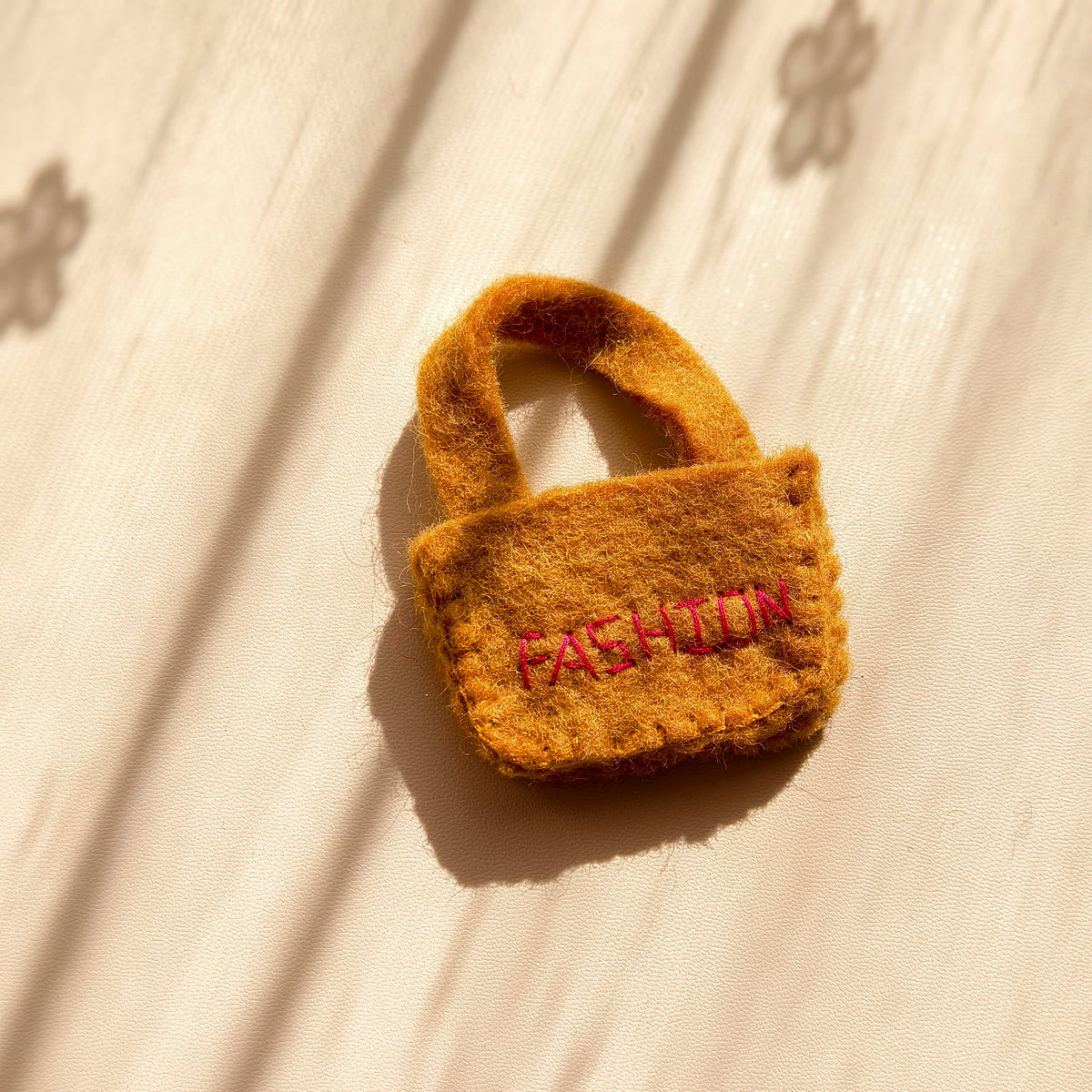 Pocket Boutique Bags – Mini Wool Felt Handbag Ornaments