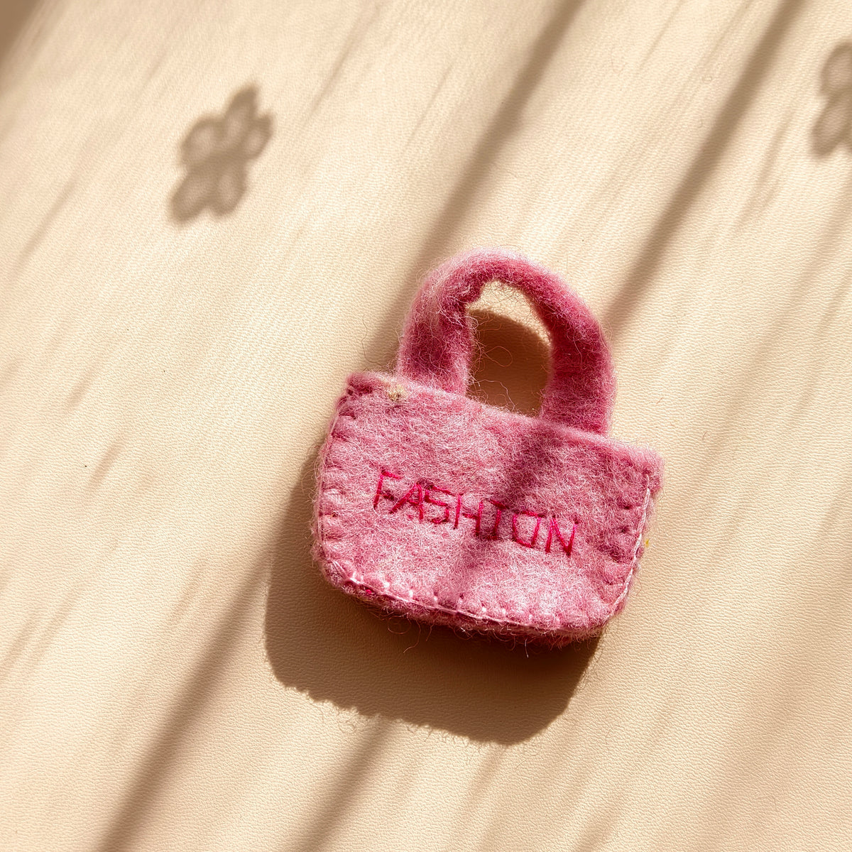 Pocket Boutique Bags – Mini Wool Felt Handbag Ornaments