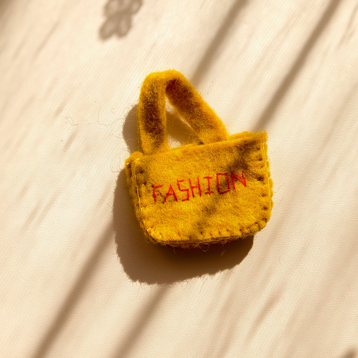 Pocket Boutique Bags – Mini Wool Felt Handbag Ornaments