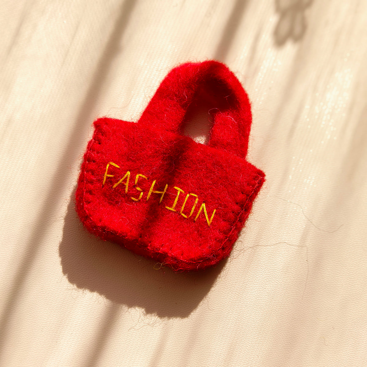 Pocket Boutique Bags – Mini Wool Felt Handbag Ornaments