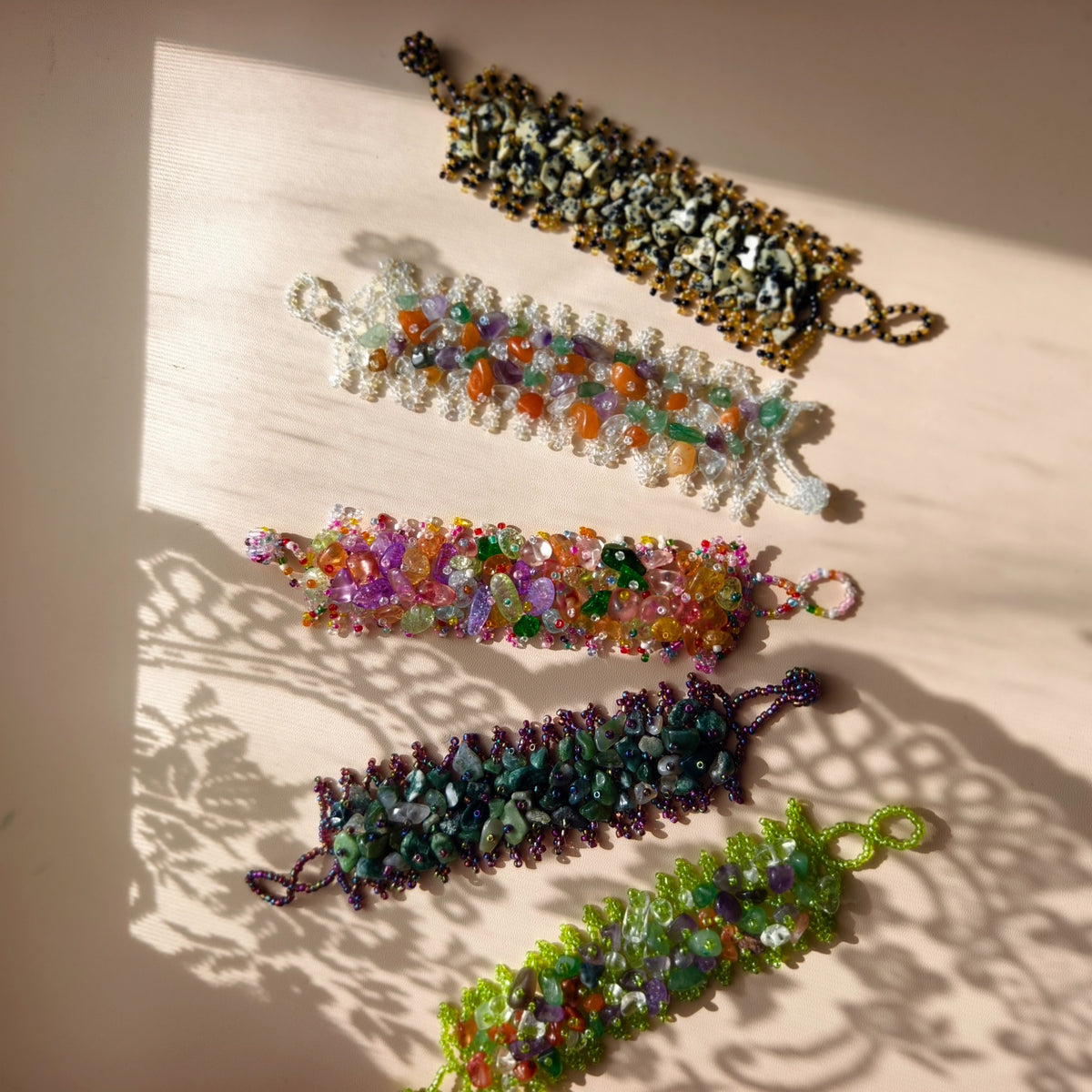 Colourful Lace Natural Stone Chip Beaded Bracelet – Natural Stone & Seed Beads