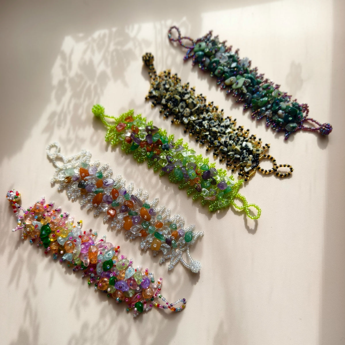 Colourful Lace Natural Stone Chip Beaded Bracelet – Natural Stone & Seed Beads