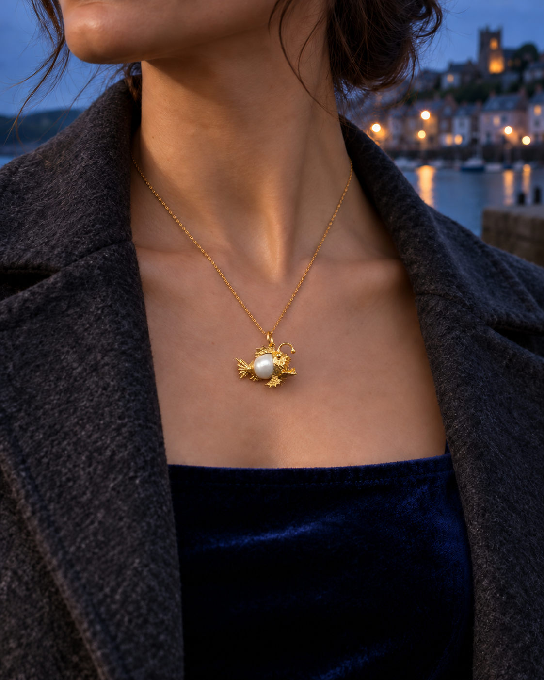 Deep-Sea Anglerfish Baroque Pearl Pendant – Gold-Plated Copper & Silver-Plated Copper