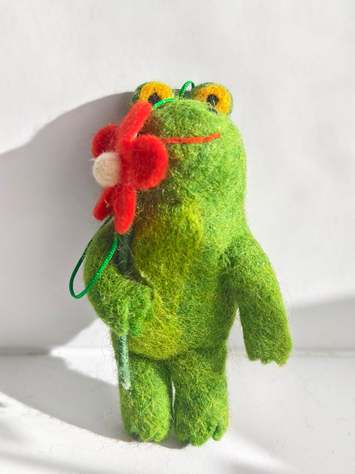 Little Flower Frog Bag Charm – Handmade Wool Felt