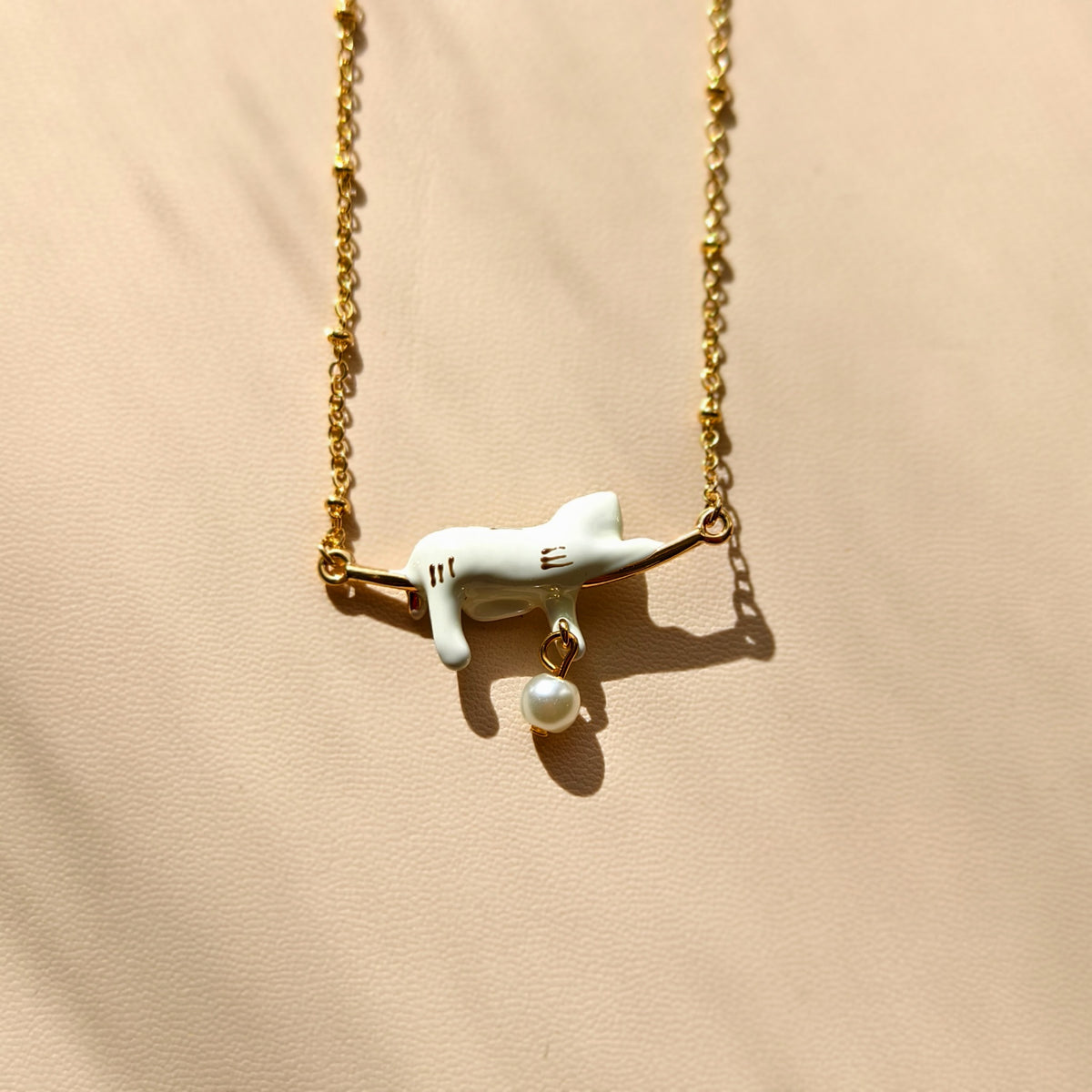 White Cat Charm Necklace – Copper Alloy