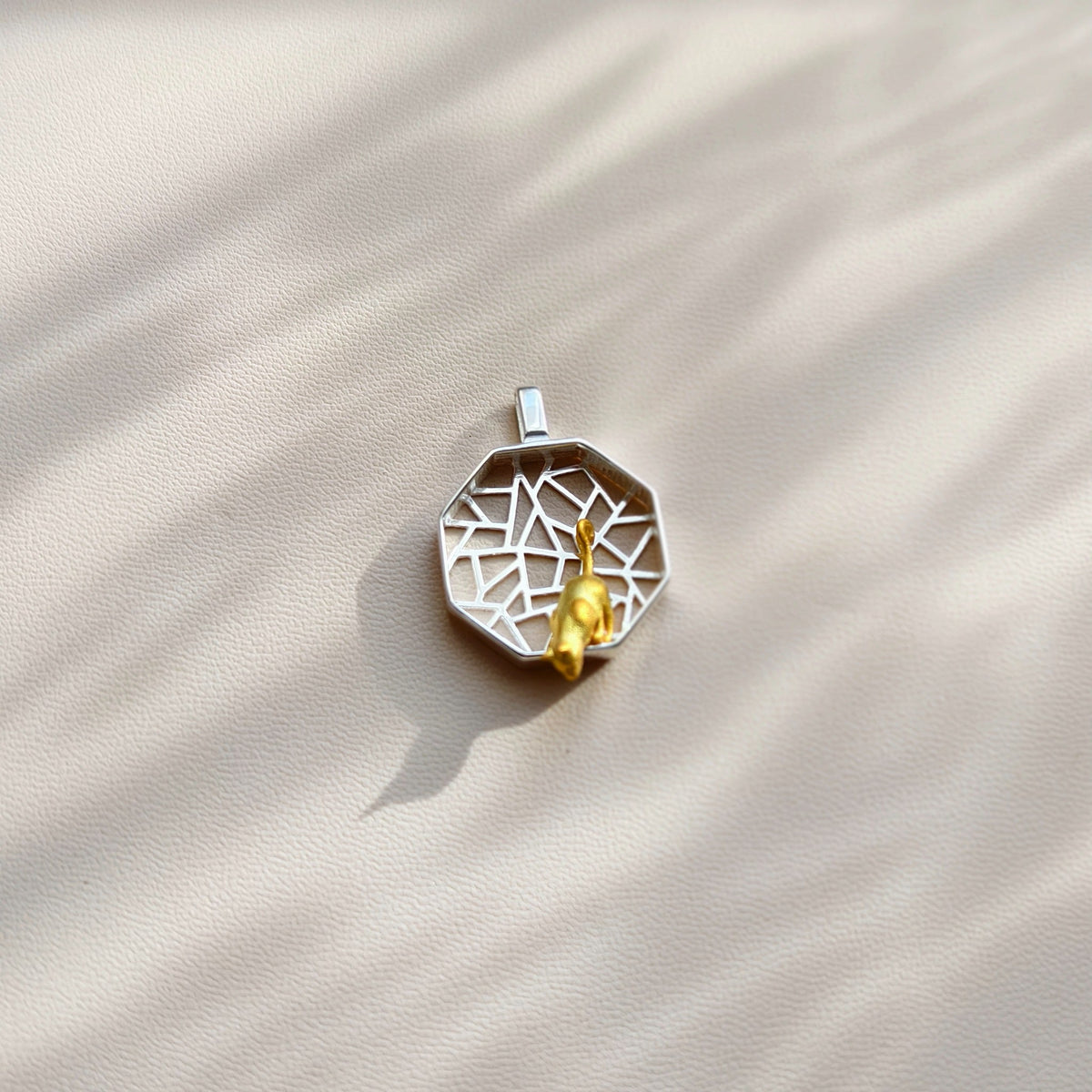 Playful Window Cat Pendant – S925 Sterling Silver, Gold Plated