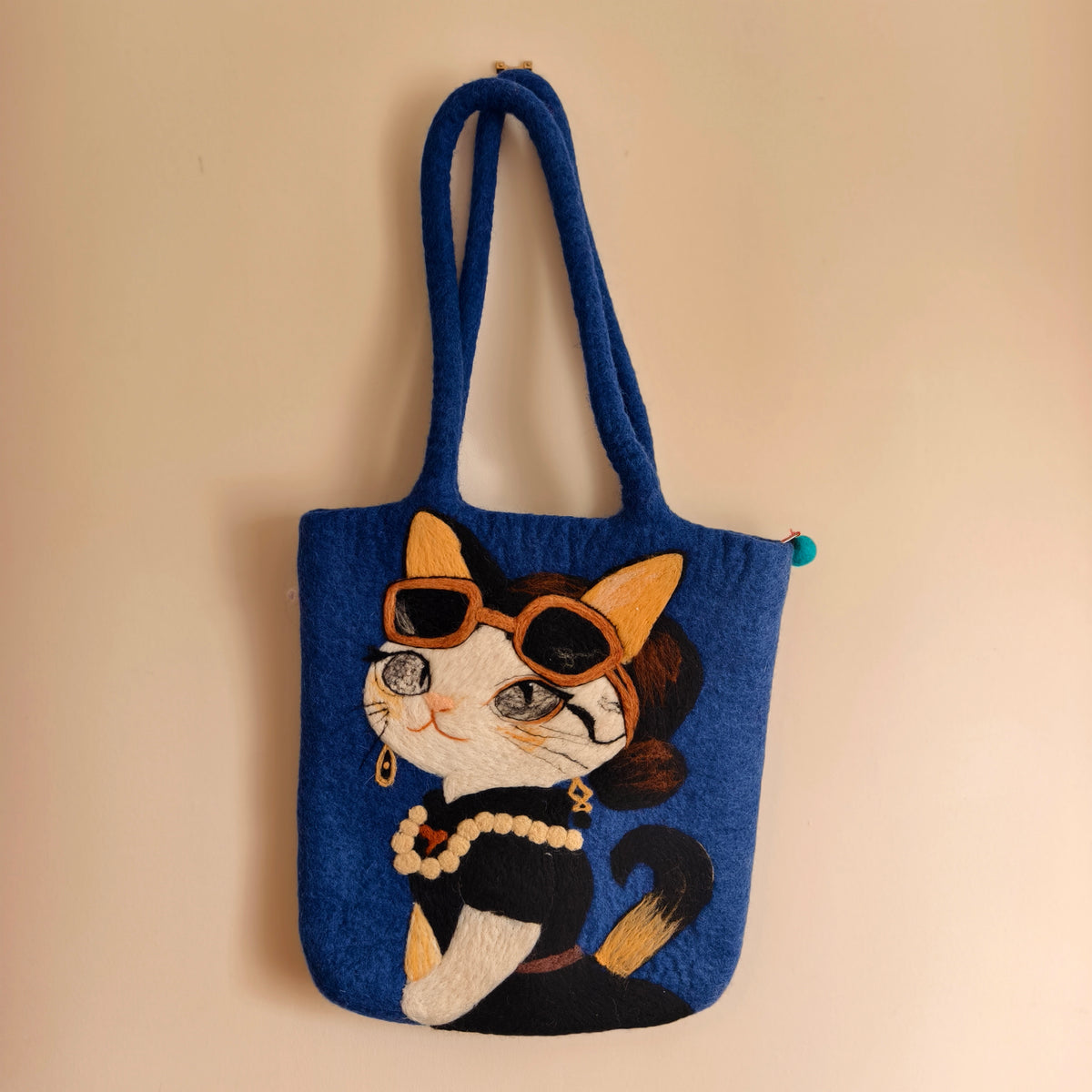 A Cat's Day Out – Handmade 3D Wool Felt Shoulder Bag